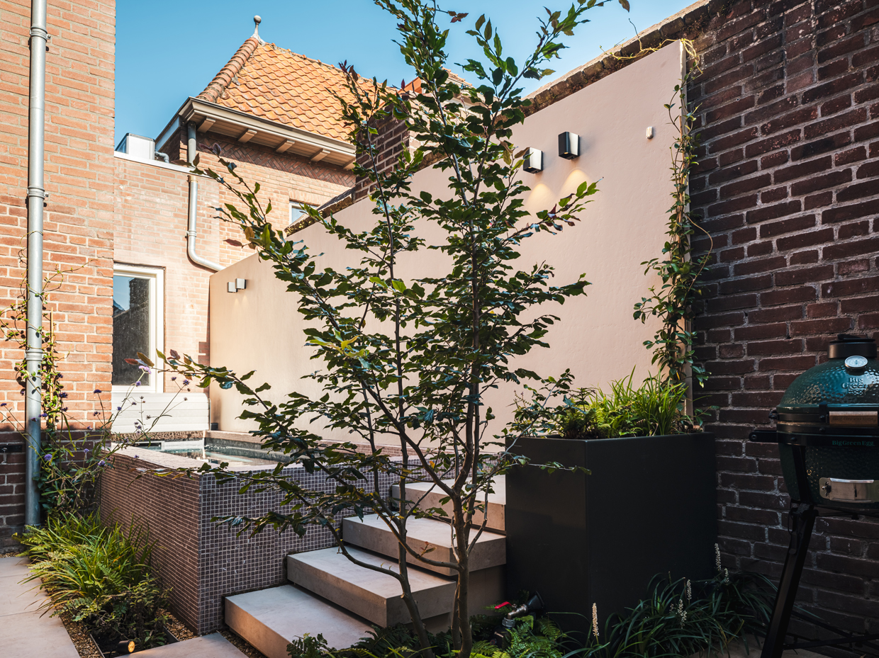 Moderne stadstuin met karakter Molengraaf Tuinen